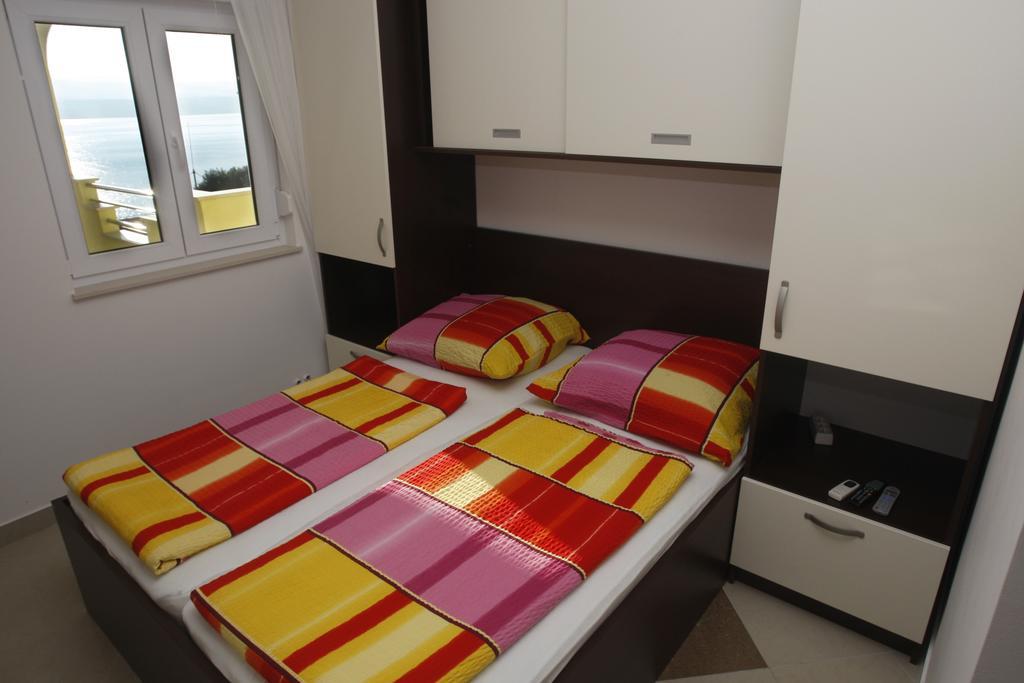 Apartments Rubic Оміш Екстер'єр фото